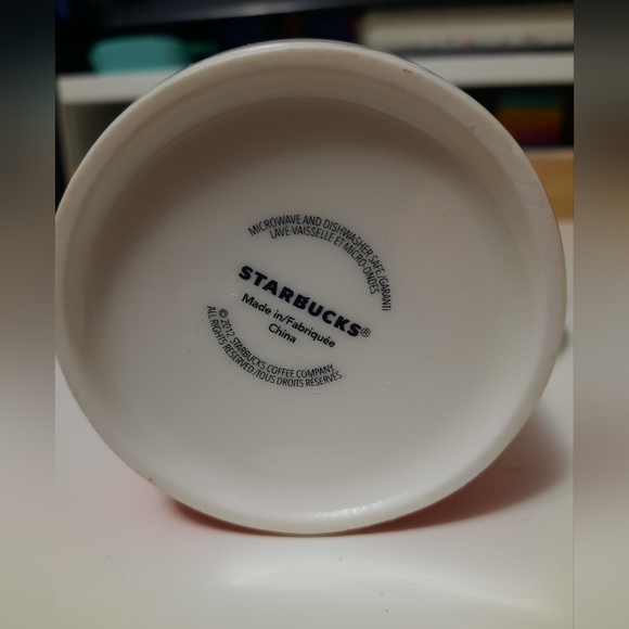 Starbucks Holiday 2012 Snowman 16 oz Cup - Picture 2 of 3